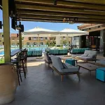 Apart-hotel Tondoris 3*