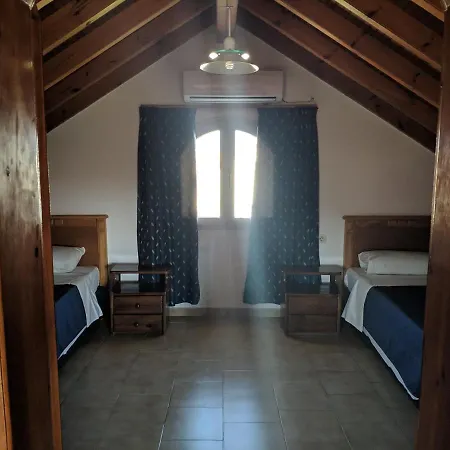 Apart-hotel Tondoris 3*