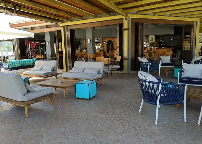 Tondoris Aparthotel 3*