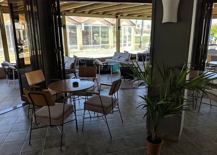 Tondoris Aparthotel