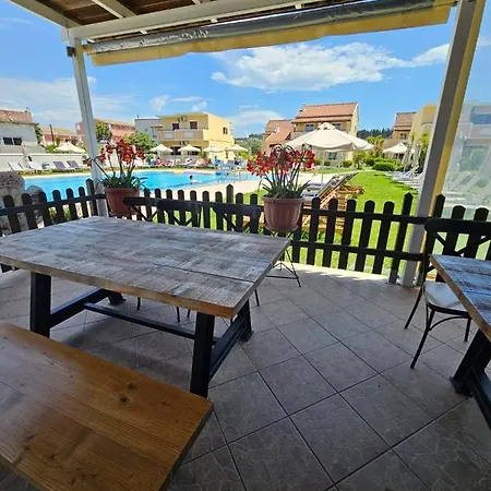 Tondoris Aparthotel Sidárion