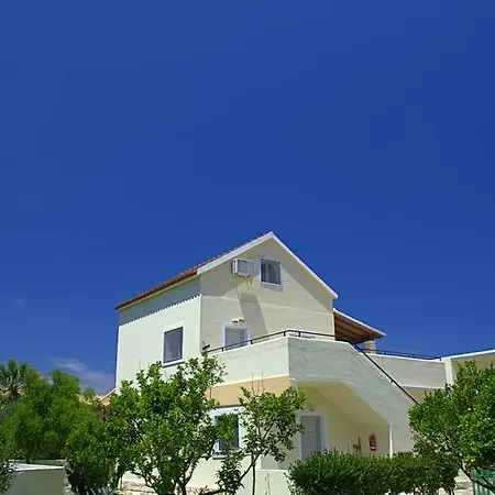 Tondoris Aparthotel