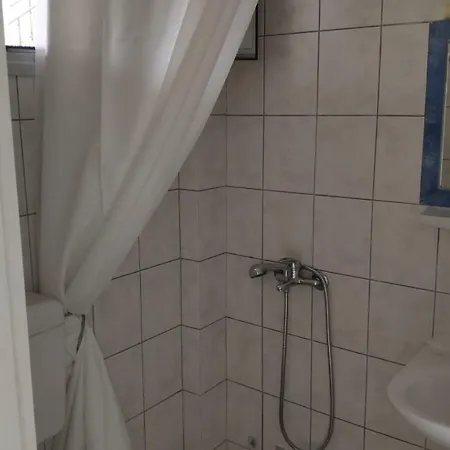 Apart Otel Tondoris 3*